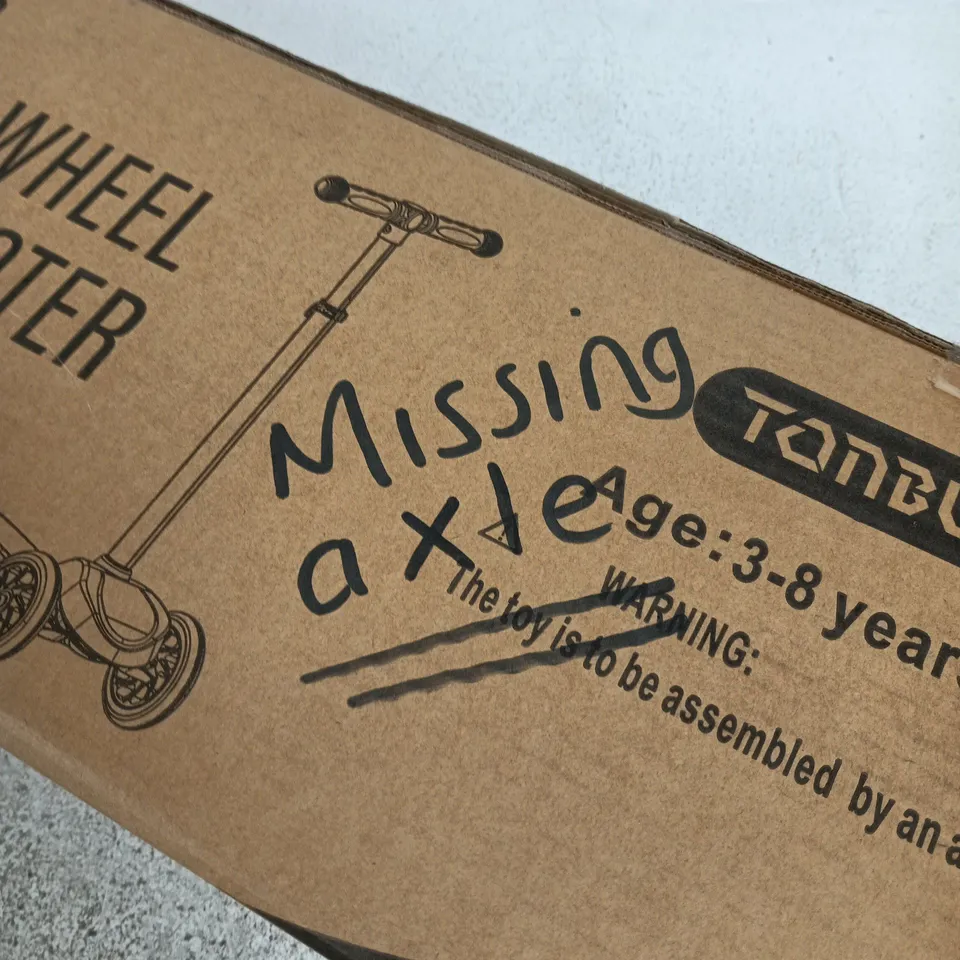 TONBLIX 3-WHEEL SCOOTER – BOXED (MISSING PARTS: AXLE)