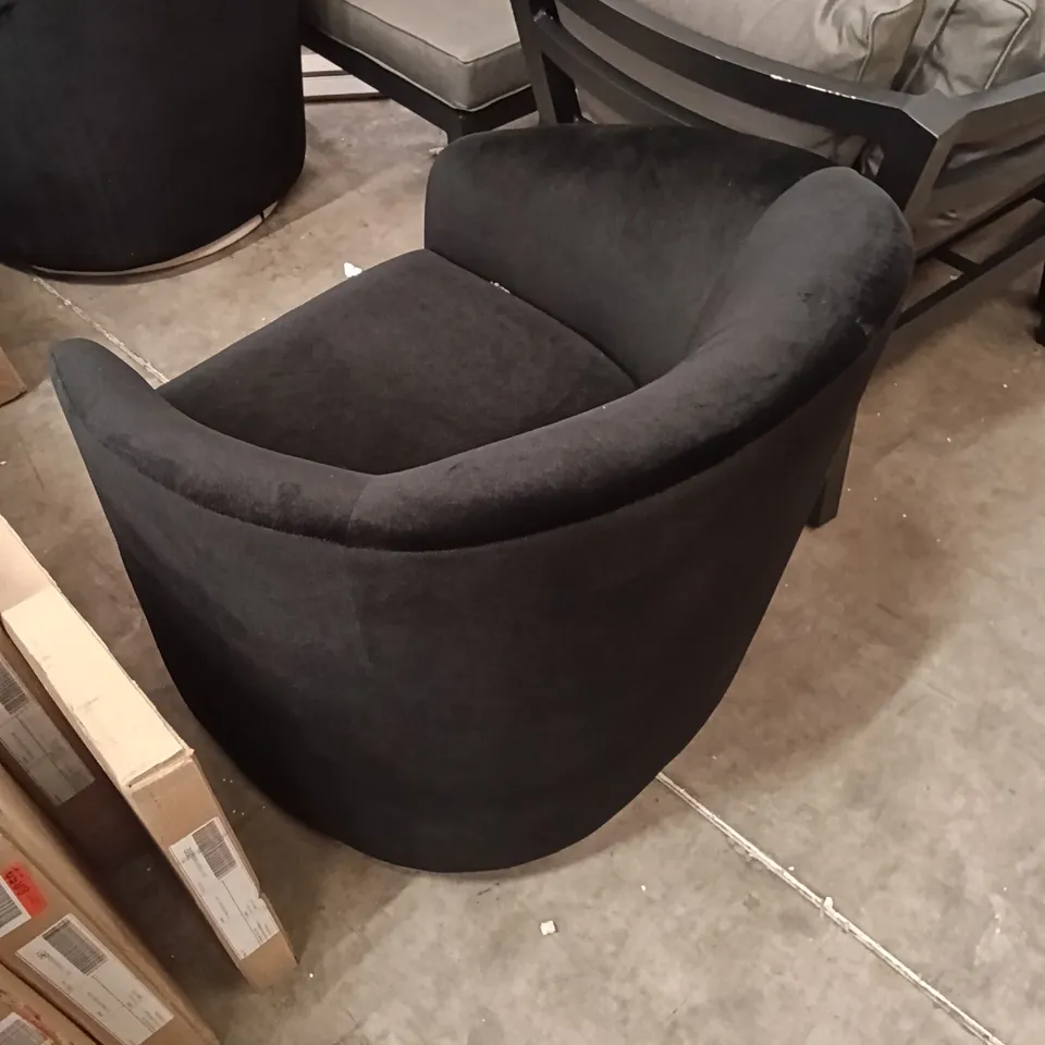 LIVING ROOM CHAIRS (SET OF 2) - BLACK 