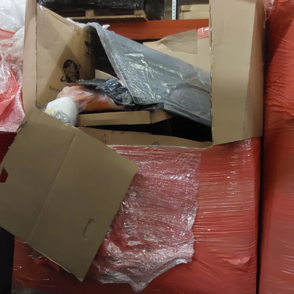 PALLET OF ASSORTED ITEMS INCLUDING: DEHUMIDIFIER, RADIANT HEATER, ELECTRIC BLANKETS, PILLOWS ECT