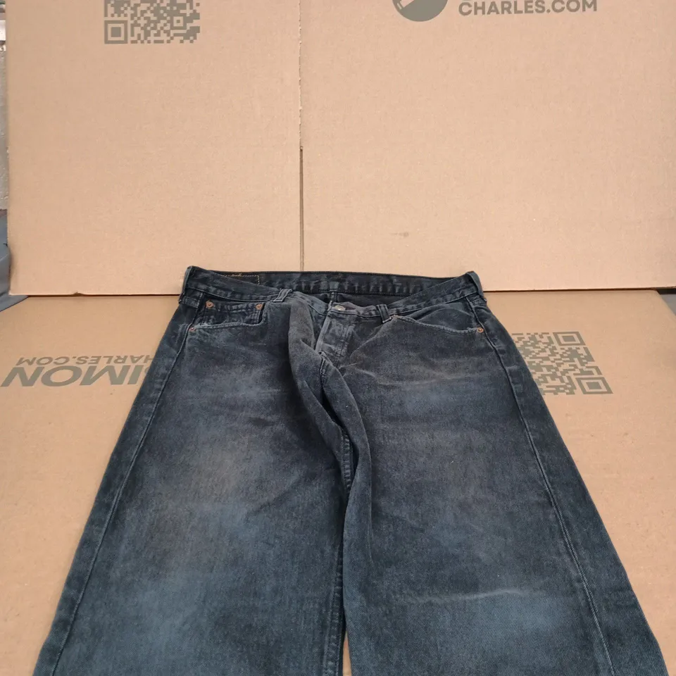 LEVI STRAUSS JEANS W36 L36