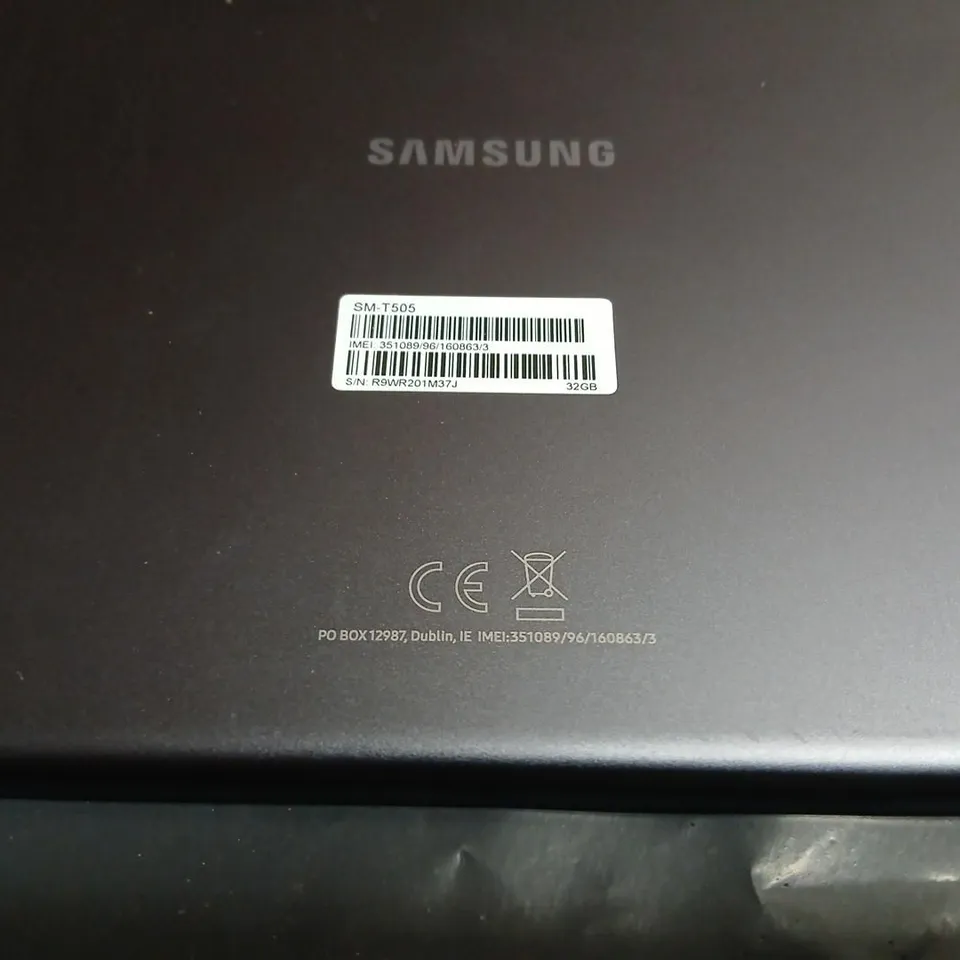 SAMSUNG GALAXY TABLET TAB A7 SM-T505