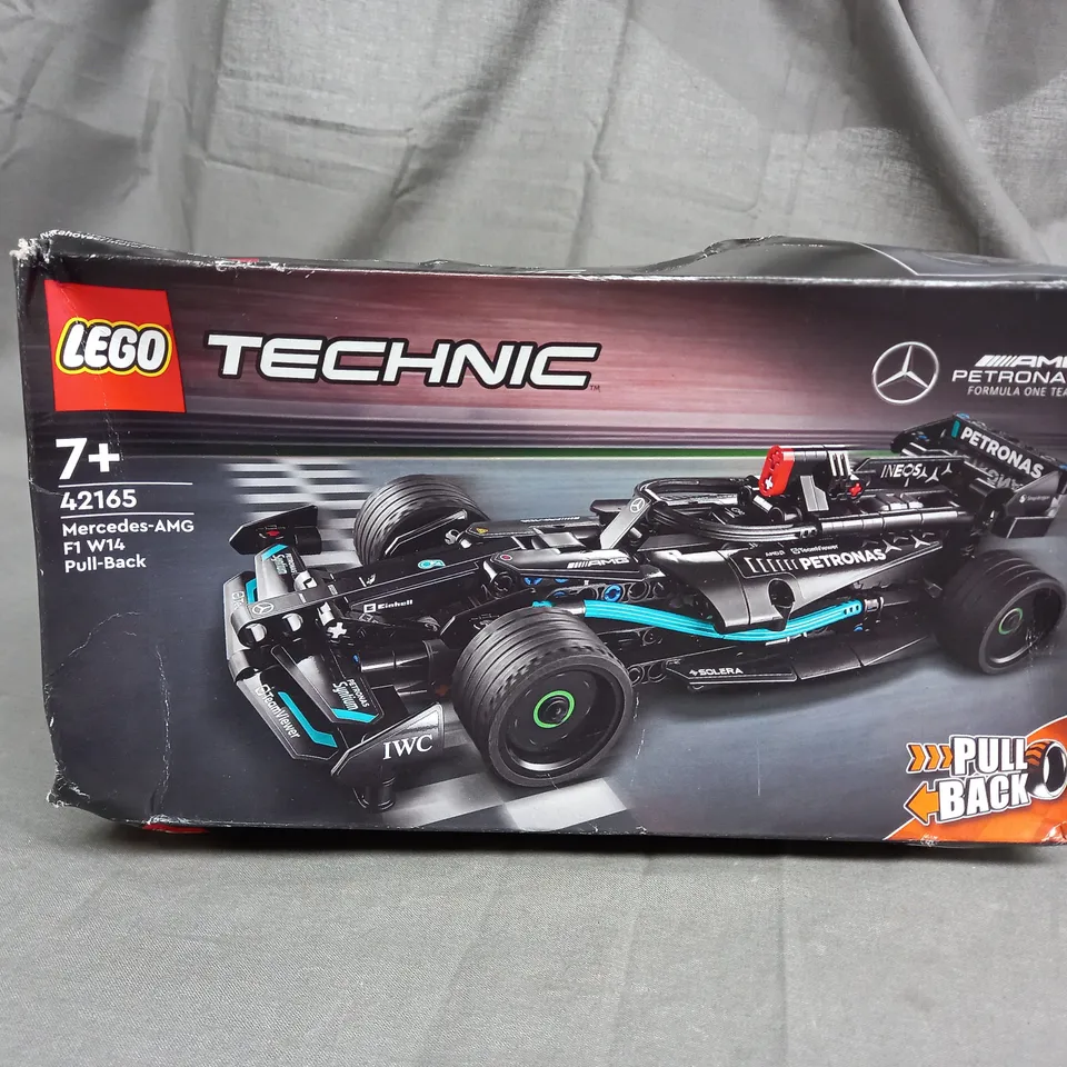 LEGO TECHNIC MERCEDES-AMG F1 W14 PULL-BACK - 42165 - AGES 7+