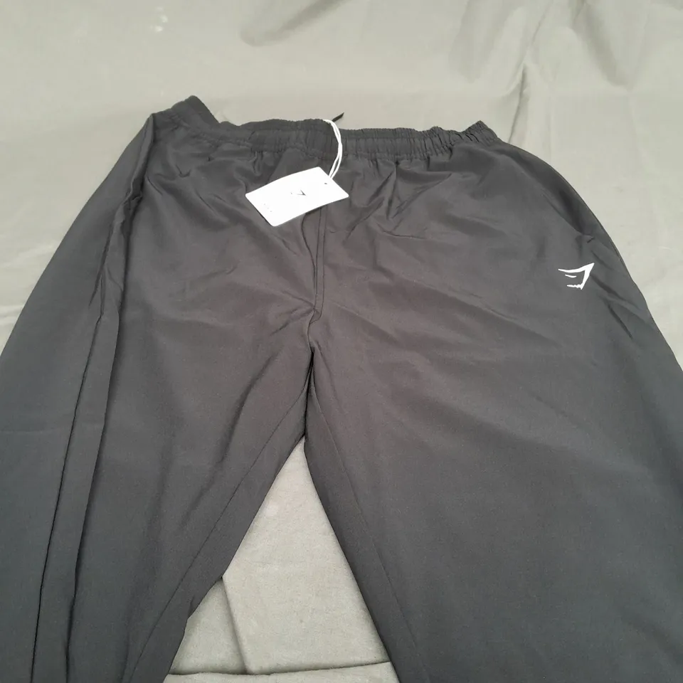 GYMSHARK TRAINING WOVEN PANTS - MEDIUM
