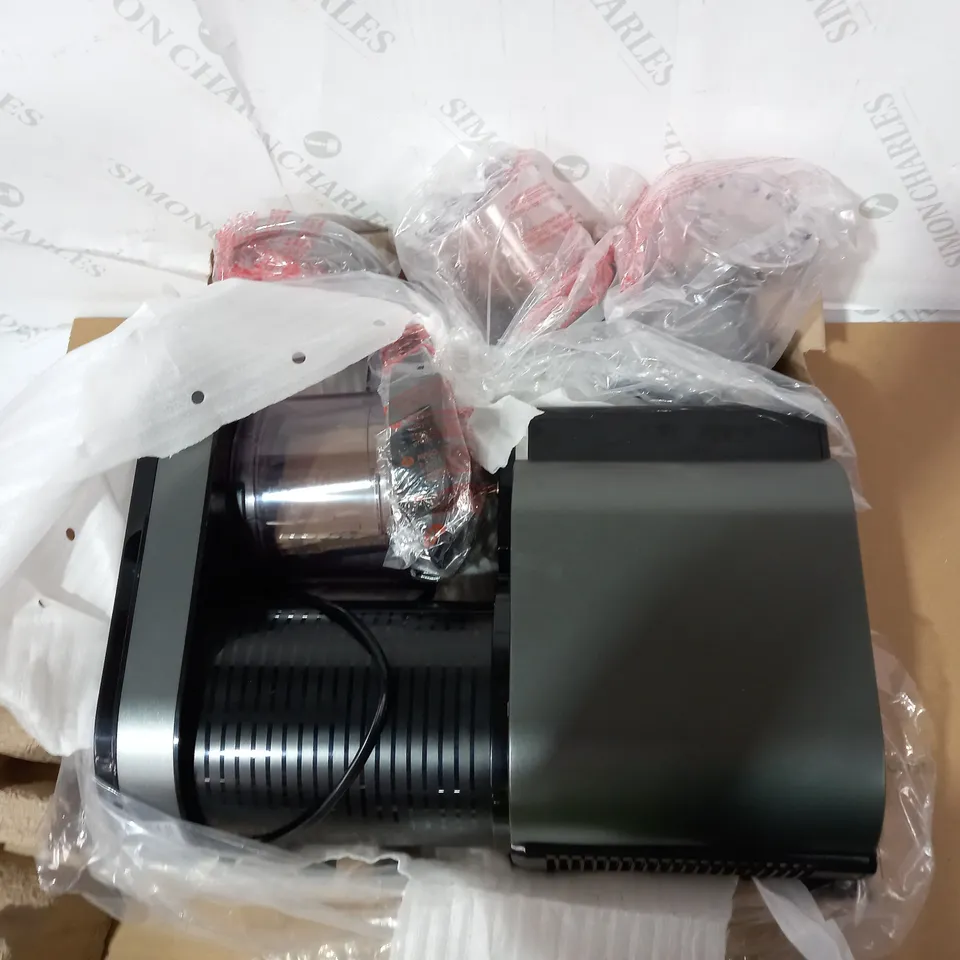 NINJA ICE CREAM & DESSERT MAKER 