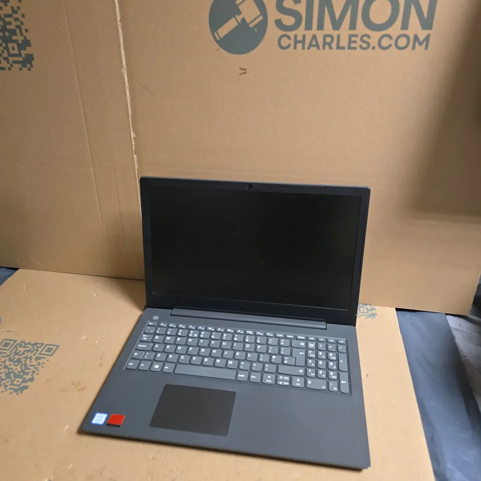 LENOVO V130-15IKB LAPTOP – I5-8250U, 8GB RAM, 256GB SSD, 15.6IN DISPLAY