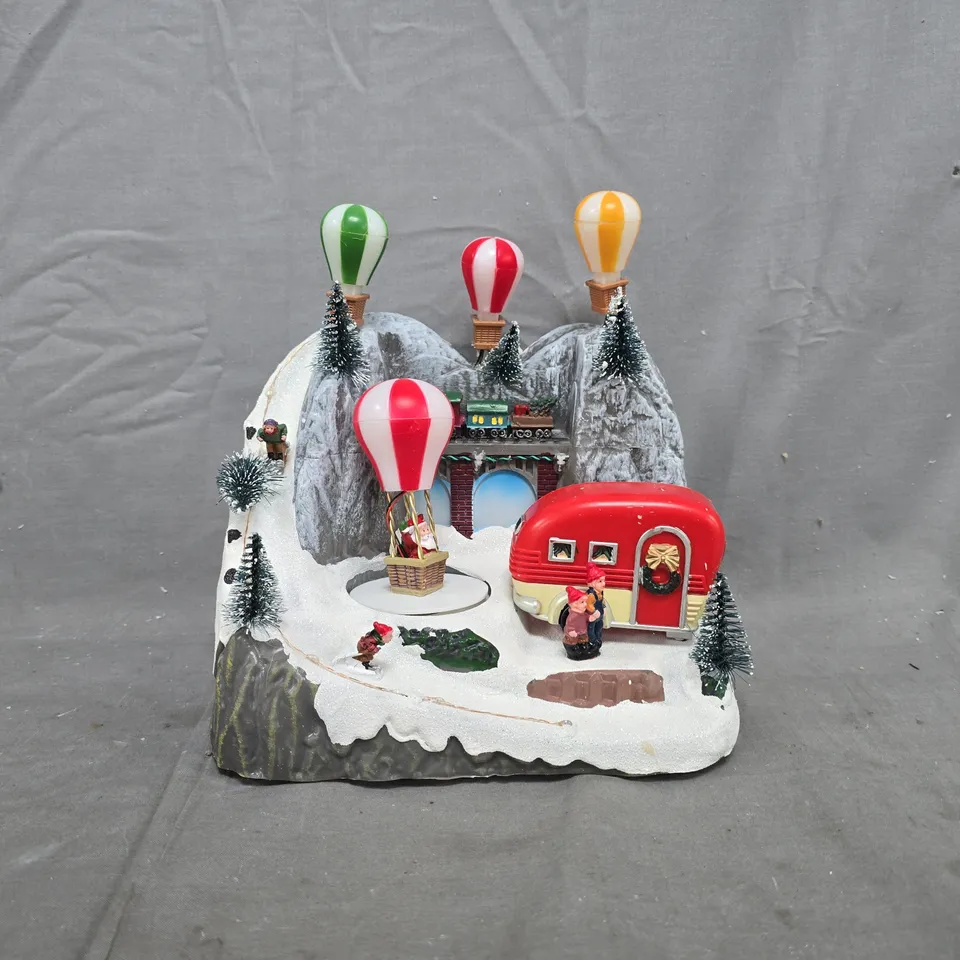 BOXED FESTIVE 23 CM LIT BALLOON VILLAGE CHRISTMAS SCENE DECORATION