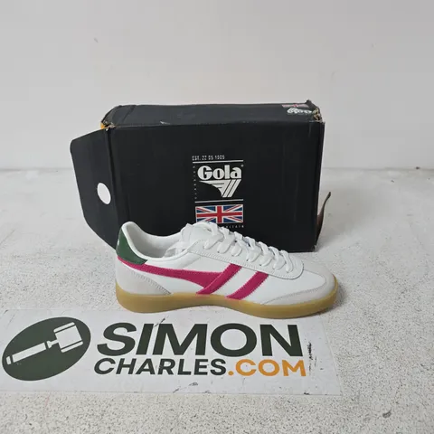 GOLA VIPER LEATHER TRAINERS – WHITE WITH PINK STRIPE, GUM SOLE – UK 7