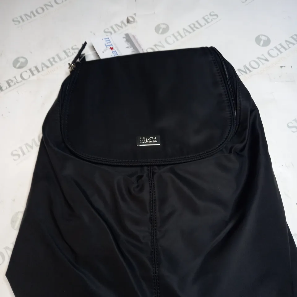 MIA TUI LONDON BACKPACK