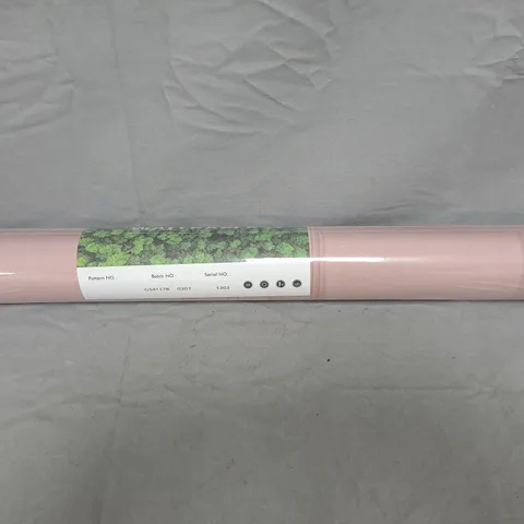 UNBRANDED SINGLE ROLL OF PATTERNED WALLPAPER IN PINK - SIZE UNSPECIFIED