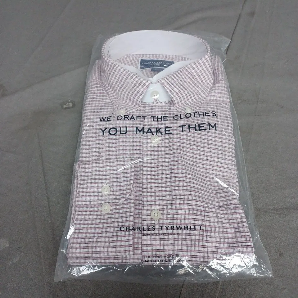 SEALED CHARLES TYRWHITT CLASSIC FIT CHECKER SHIRT - LARGE