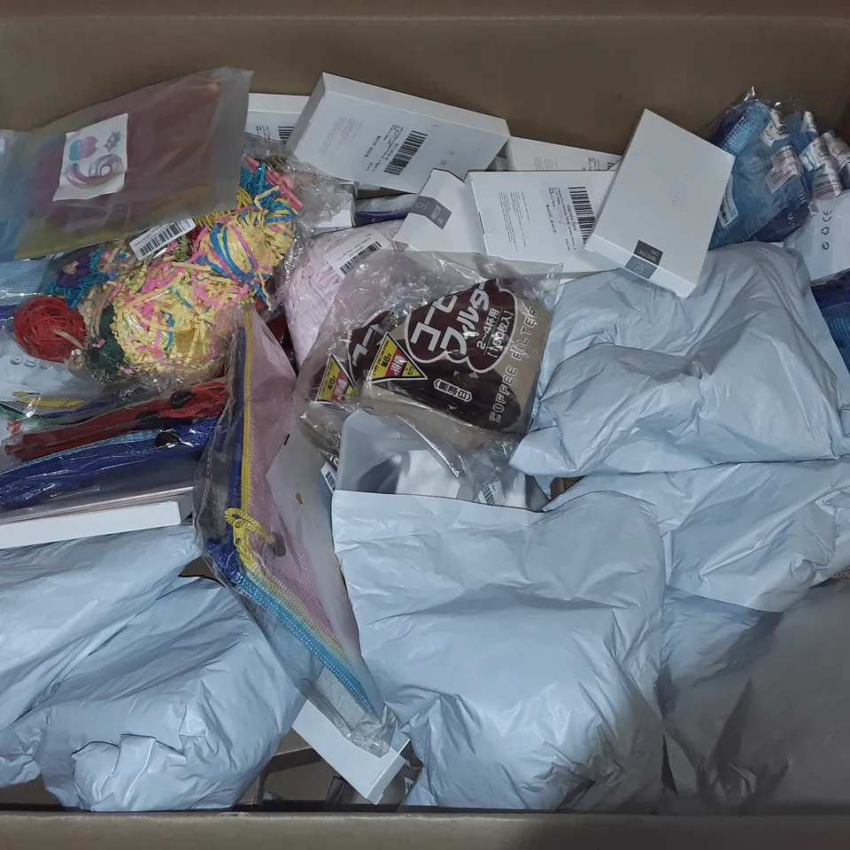 LARGE QUANTITY OF ASSORTED HOUSEHOLD ITEMS TO INCLUDE HEAVY DUTY WORK GLOVES, 5-PIECE HAIR DYE APPLICATOR SETS, BTW GRILL BRUSH AND NUMBER BALLOONS 