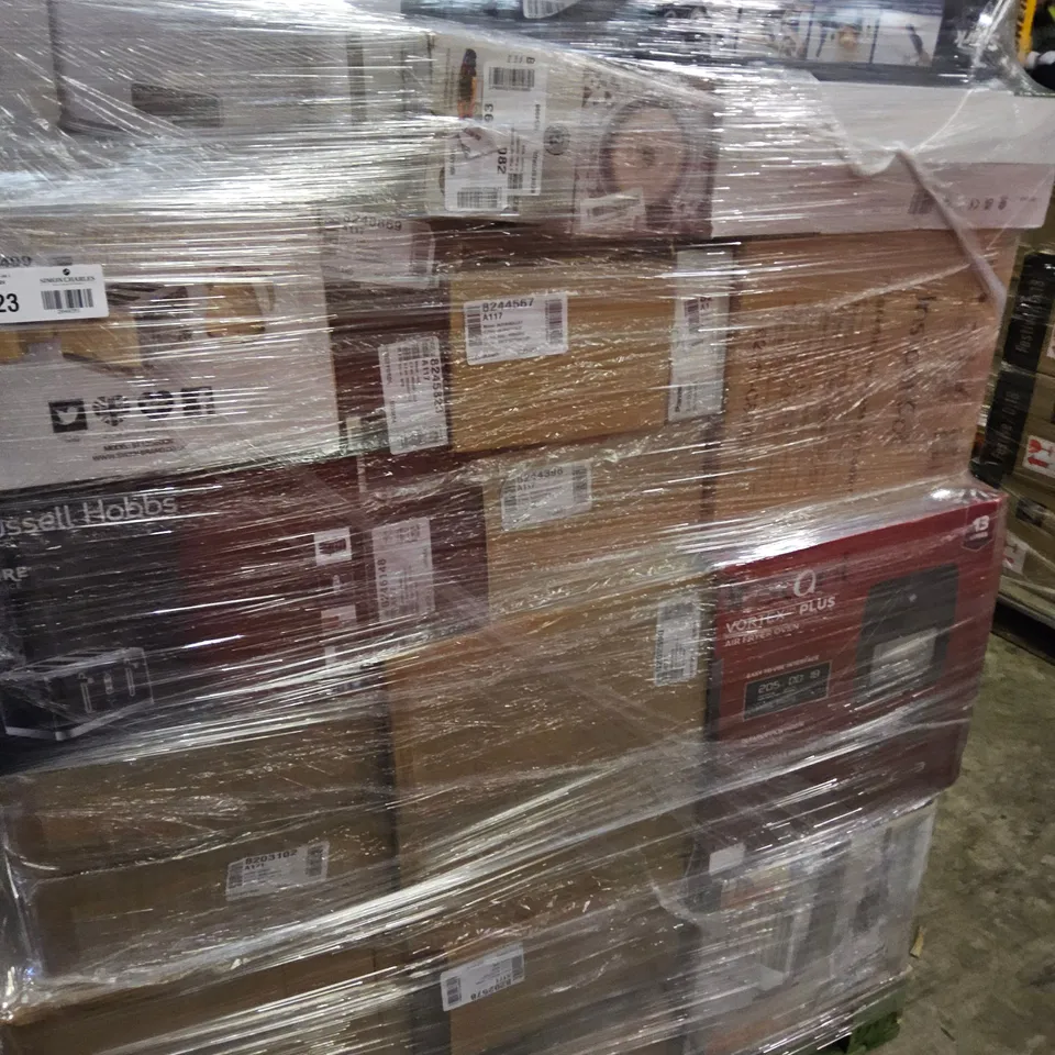 PALLET OF APPROXIMATELY 49 UNPROCESSED RAW RETURN HOUSEHOLD AND ELECTRICAL GOODS TO INCLUDE;