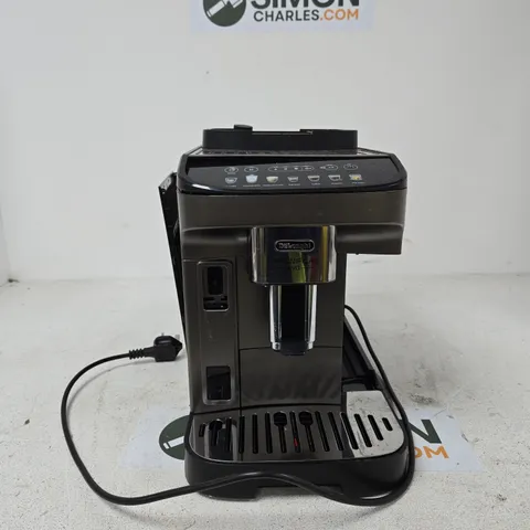 DELONGHI MAGNIFICA EVO COFFEE MACHINE BOXED