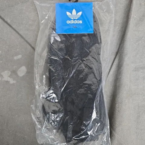 ADIDAS TREFOIL LINER SOCKS – BLACK, SIZE 8-12, IN ORIGINAL PACKAGING