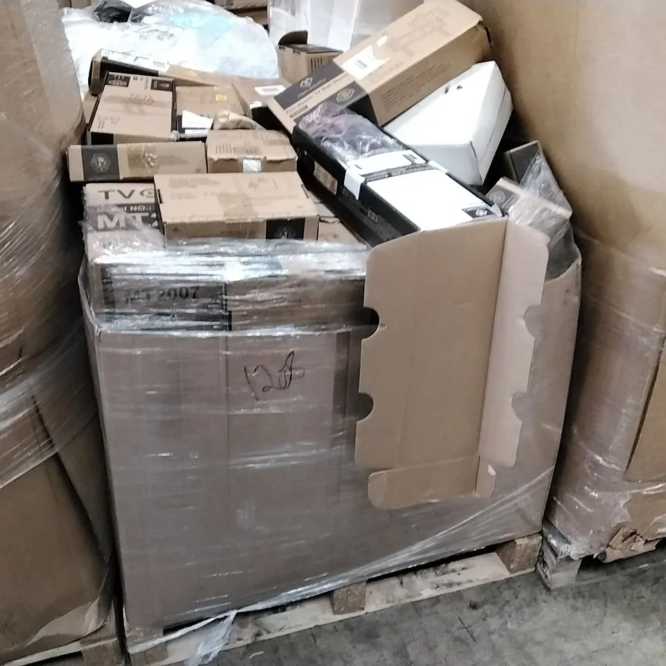 PALLET TO CONTAIN A LARGE QUANTITY TV AND MONITOR WALL/DESK MOUNTS AND BRACKETS // BRANDS AND SIZES VARY