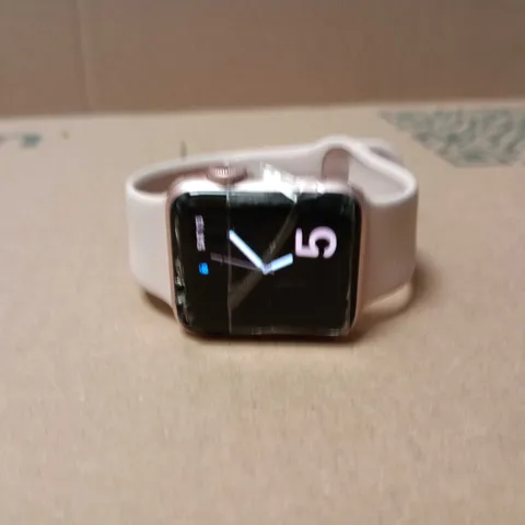 APPLE WATCH SERIES 2