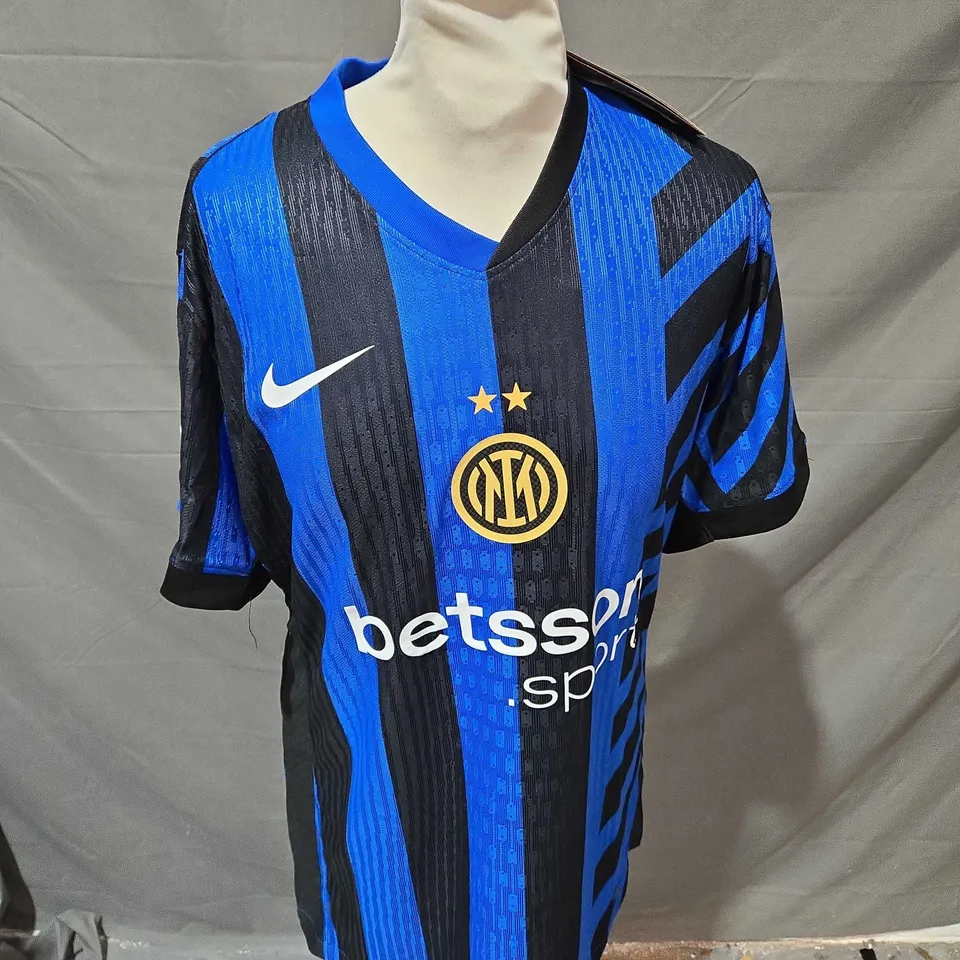 NIKE INTER MILAN FOOTBALL SHIRT - LARGE