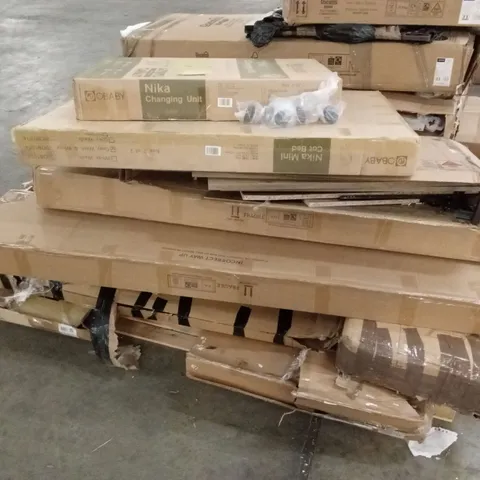 PALLET OF ASSORTED INCOMPLETE DESIGNER FURNITURE PARTS AND PIECES