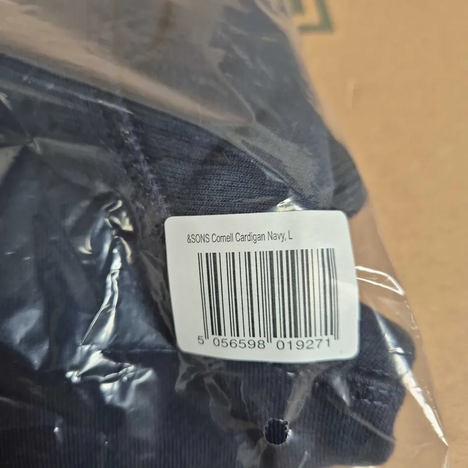 &SONS CARDIGAN NAVY – UK SIZE LARGE (L)