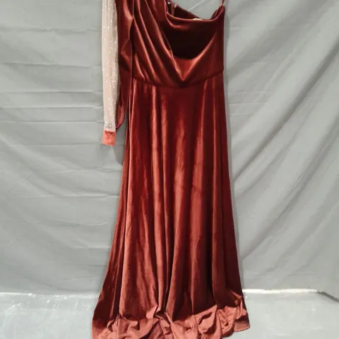 CHRISTINA WU GALA ONE SLEEVED OCCASIONAL DRESS IN VELVET BURNT CEDER - 6