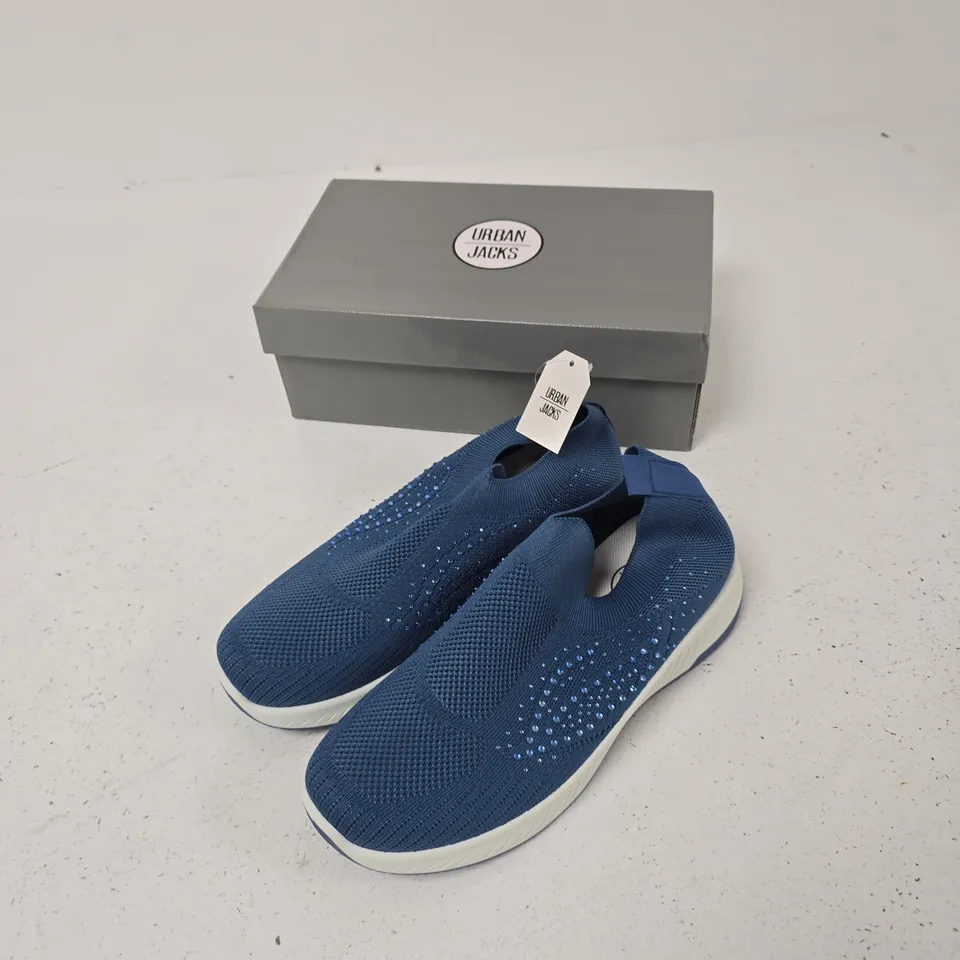 URBAN JACKS NEGRONI DENIM SLIP-ON SHOES – UK 6