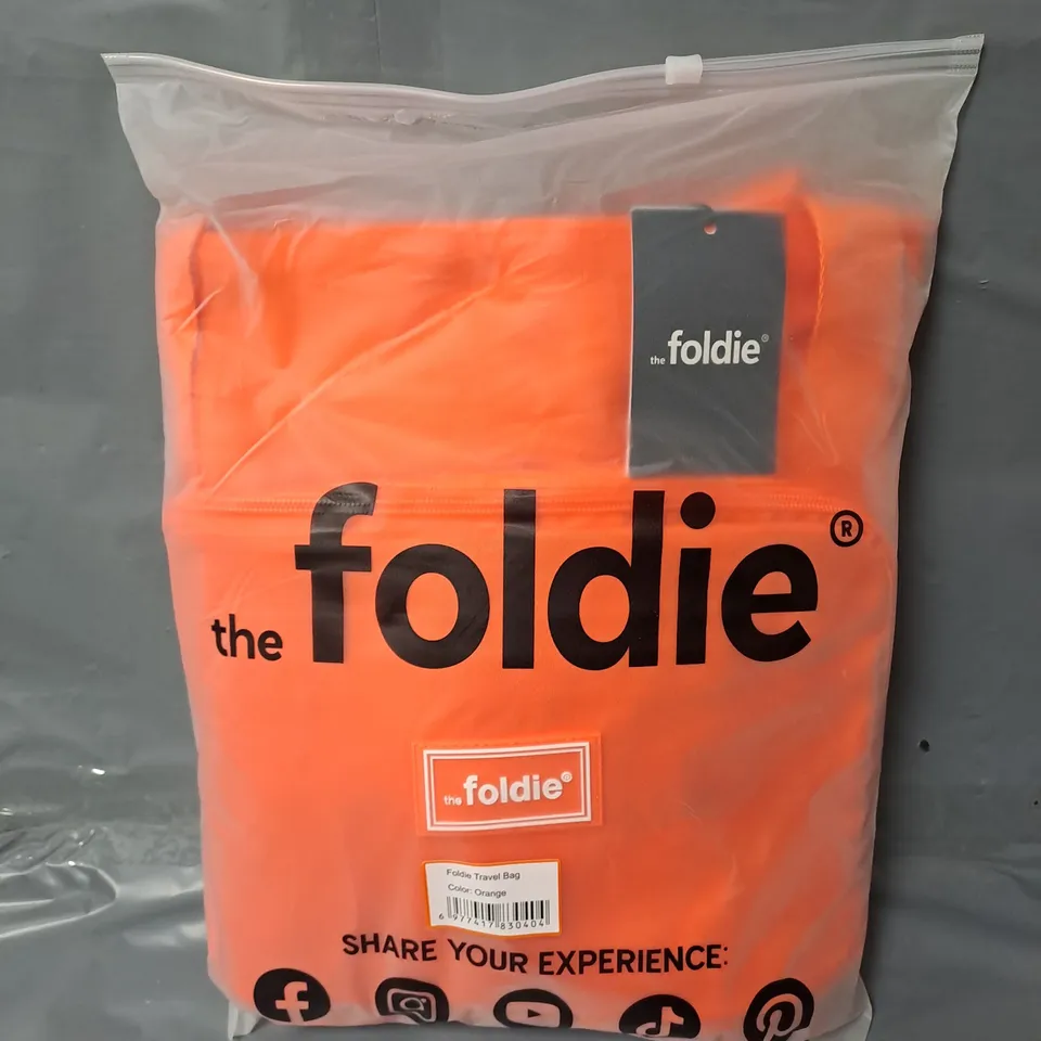 THE FOLDIE TRAVEL BAG - ORANGE