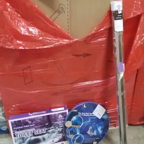 PALLET OF ASSORTED HOUSEHOLD GOODS AND PRODUCTS TO INCLUDE;TOILET SEAT,POPUP TENT,ROLLER BLINDS