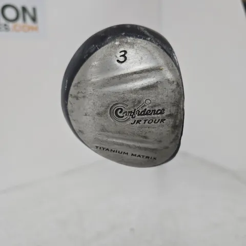 JUNIOR GOLF CLUB – TITANIUM MATRIX 3