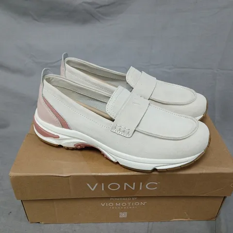 BOXED PAIR OF VIONIC 23 WALK LOAFERS IN CREAM/CAMEO ROSE - SIZE 4