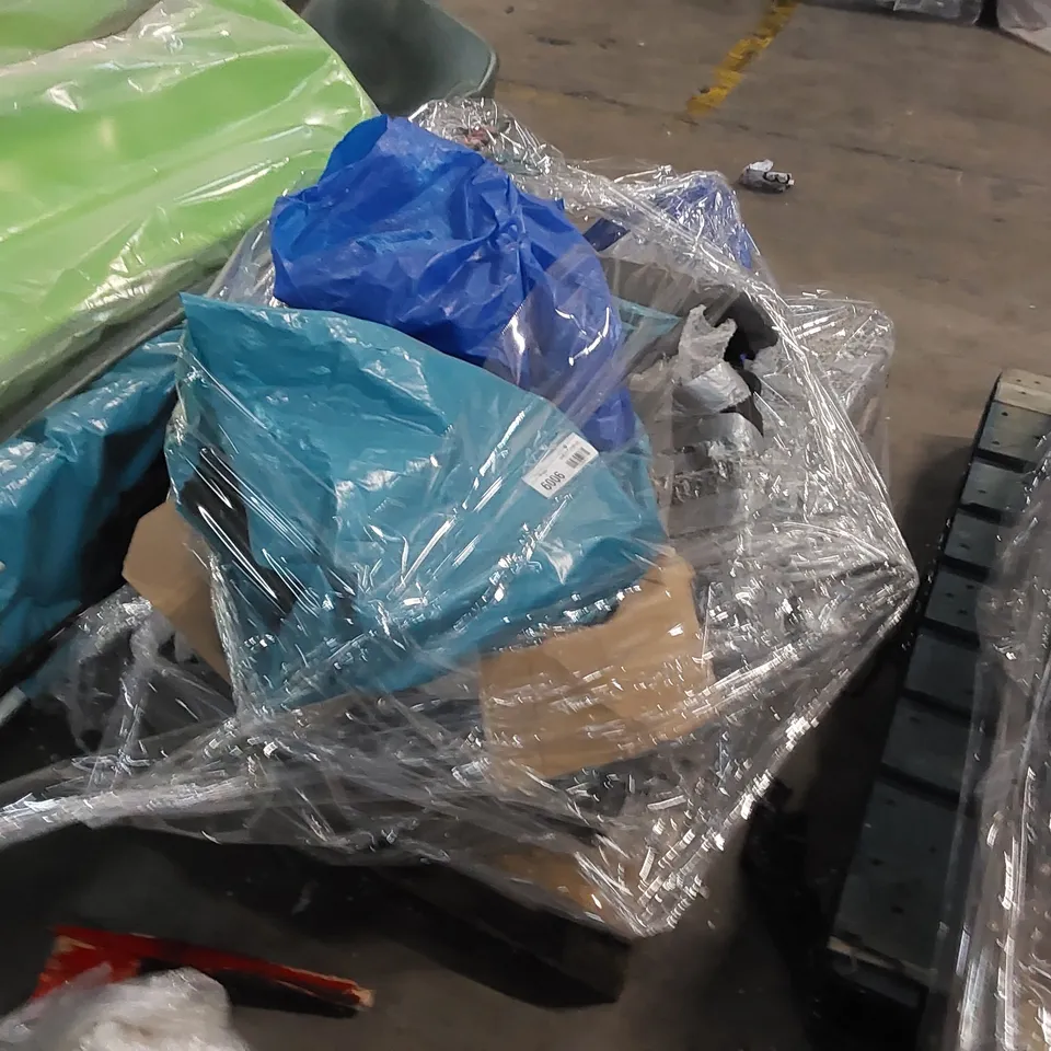 PALLET OF ASSORTED EXERCISE EQUIPMENT PARTS