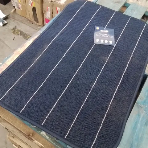 QUALITY DESIGNER AREA RUG - APPROXIMATELY 75X50CM