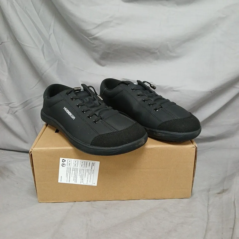 HOBIBEAR BLACK CASUAL TRAINERS - SIZE EU 39