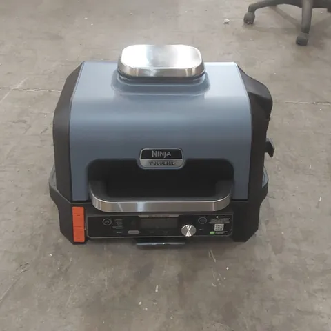 BOXED NINJA WOODFIRE PRO XL OUTDOOR GRILL & SMOKER