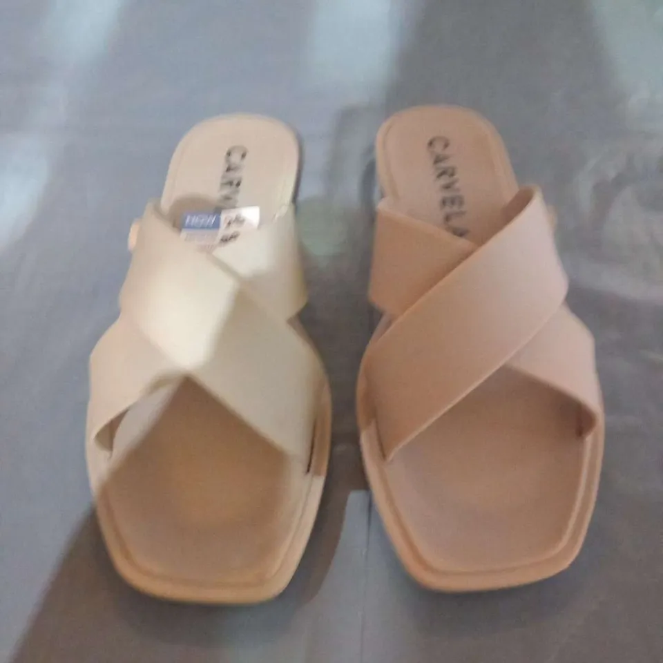 CARVELA FLATS SIZE 4