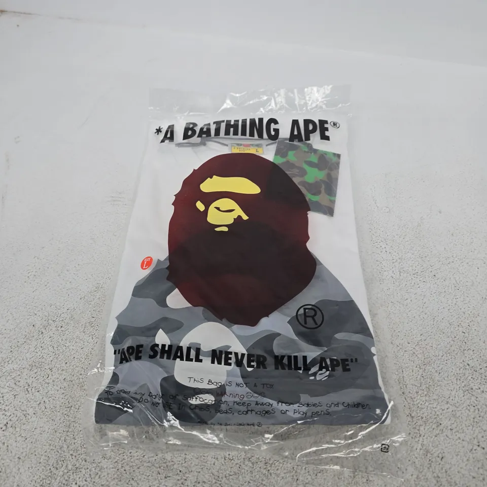 A BATHING APE CAMOUFLAGE T-SHIRT – SIZE L