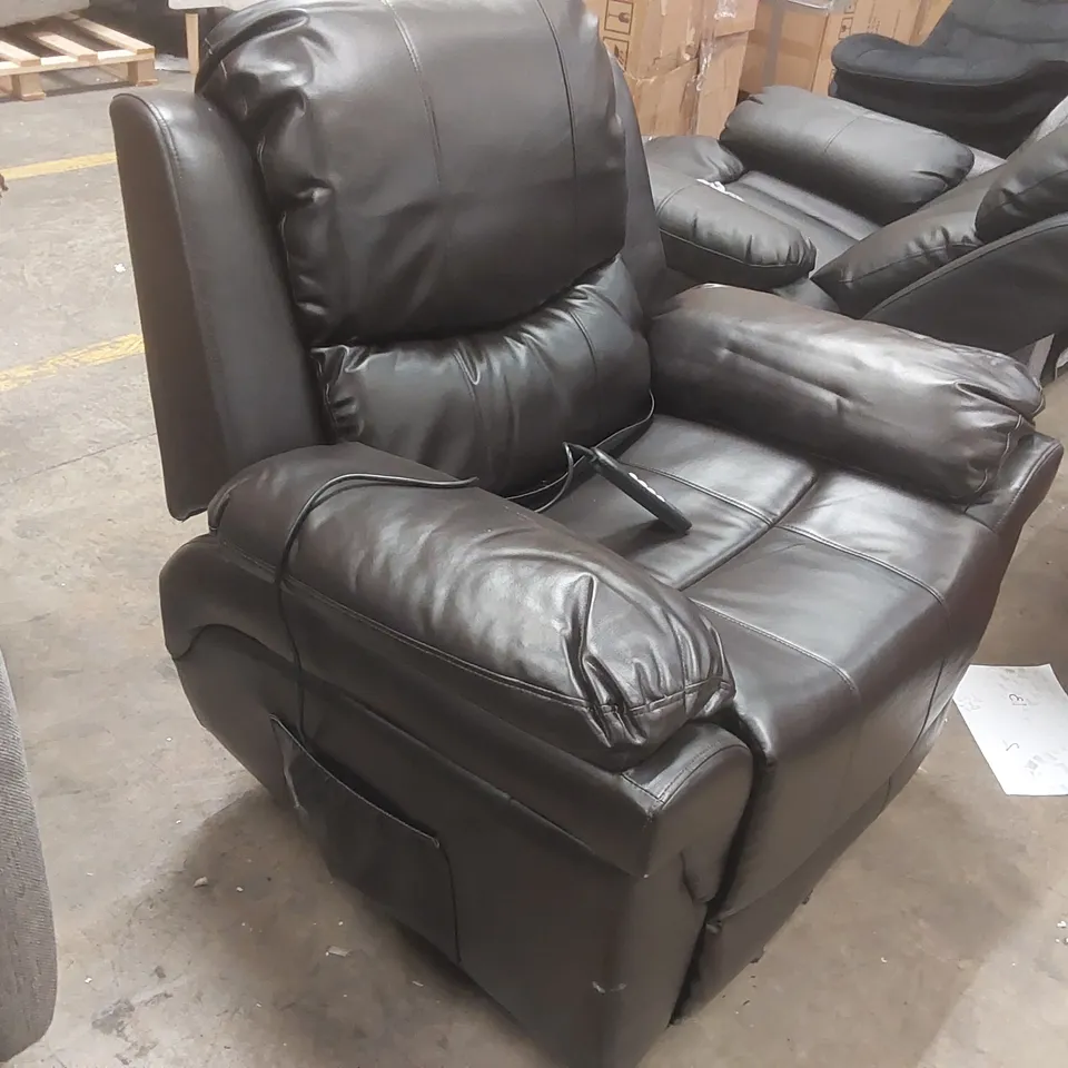 QUALITY DESIGNER FAUX LEATHER ELECTRIC RECLINING ARMCHAIR