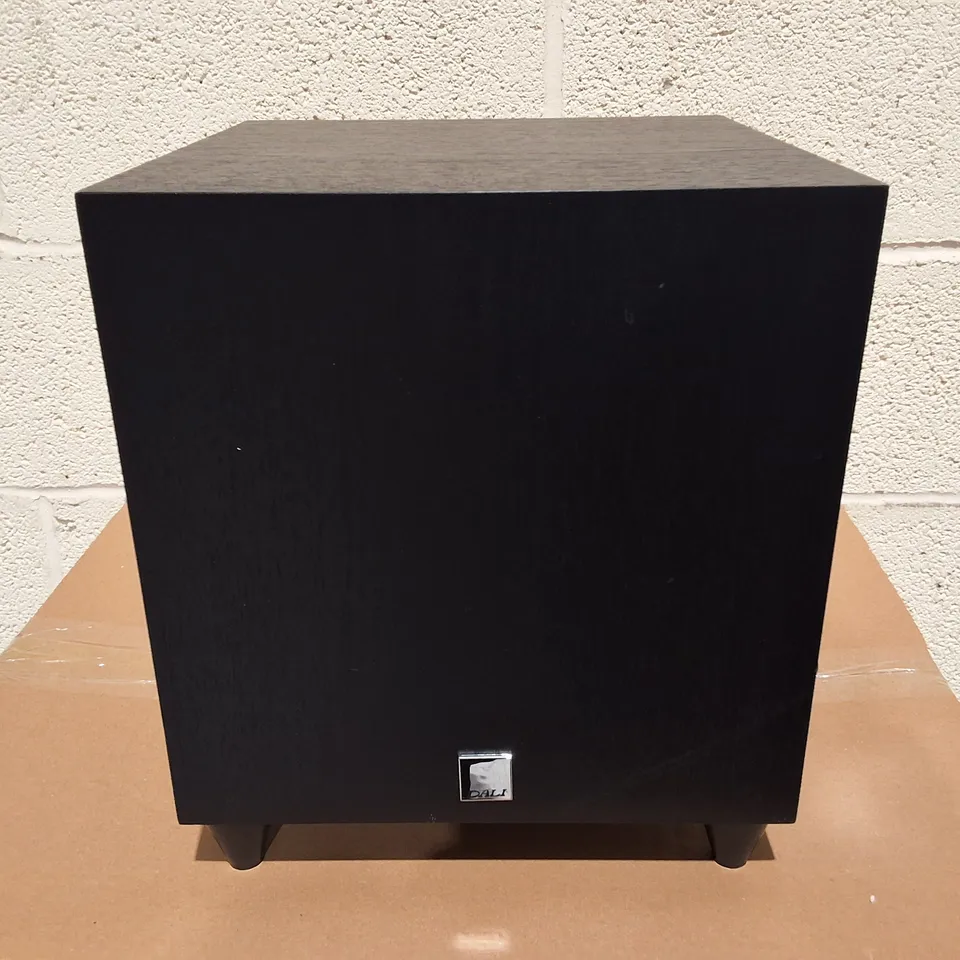 DALI C8D SUBWOOFER IN BLACK