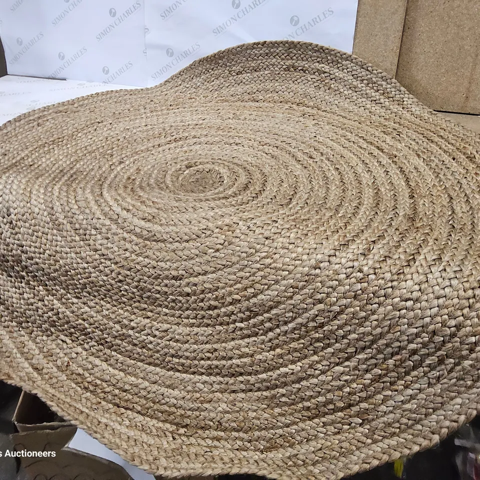 BUSE HAND BRAIDED TAN RUG ROUND 4'