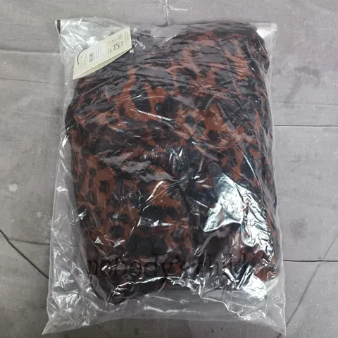 BAGGED NOBODYS CHILD CLARISSA MIDI DRESS IN BROWN ANIMAL PRINT - UK 16