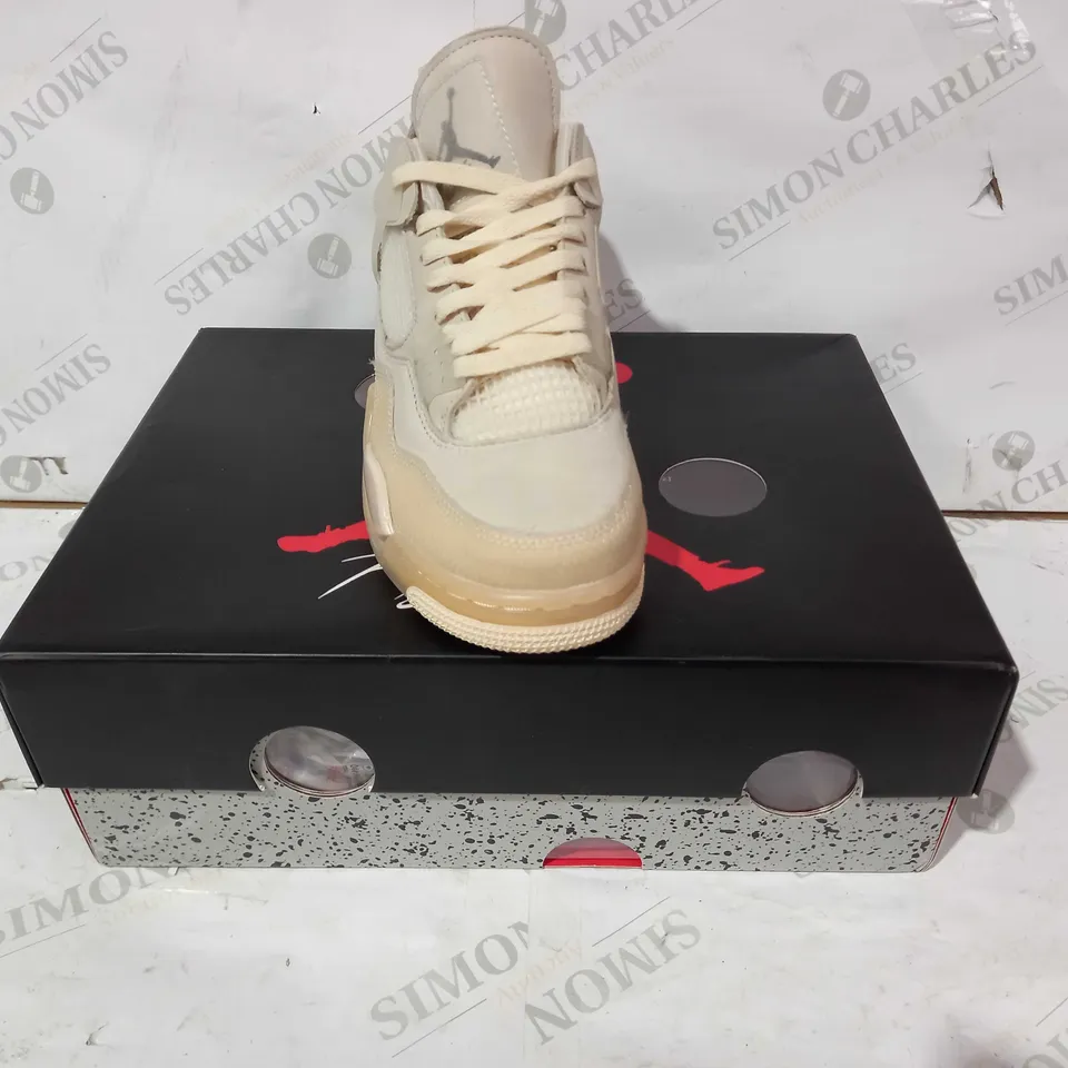 BOXED PAIR OF NIKE AIR TRAINERS IN BEIGE UK SIZE 8.5