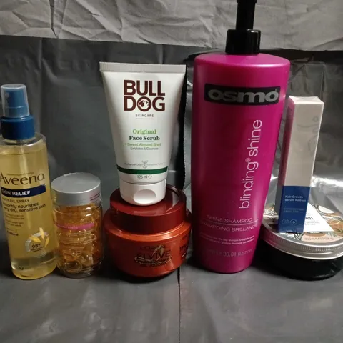 APPROXIMATELY 15 ASSORTED HEALTH & BEAUTY PRODUCTS TO INCLUDE SHAMPOOS, BULLDOG AND L'OREAL