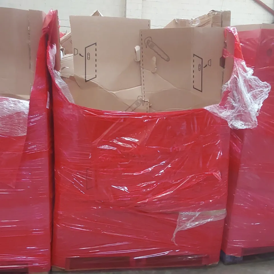 PALLET CONTAINING A LARGE QUANTITY OF ASSORTED ITEMS INCLUDING: GAMING CHAIR, AKITAS DELUXE VACUUM CLEANER, CHILDREN'S TRICYCLE, JIGSAW BOARD ECT