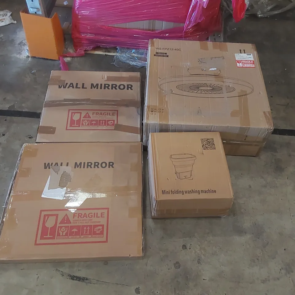 PALLET OF ASSORTED ITEMS INCLUDING: CEILING LIGHT FAN, WALL MIRRORS, MINI FOLDING WASHING MACHINE, BLINDS ECT