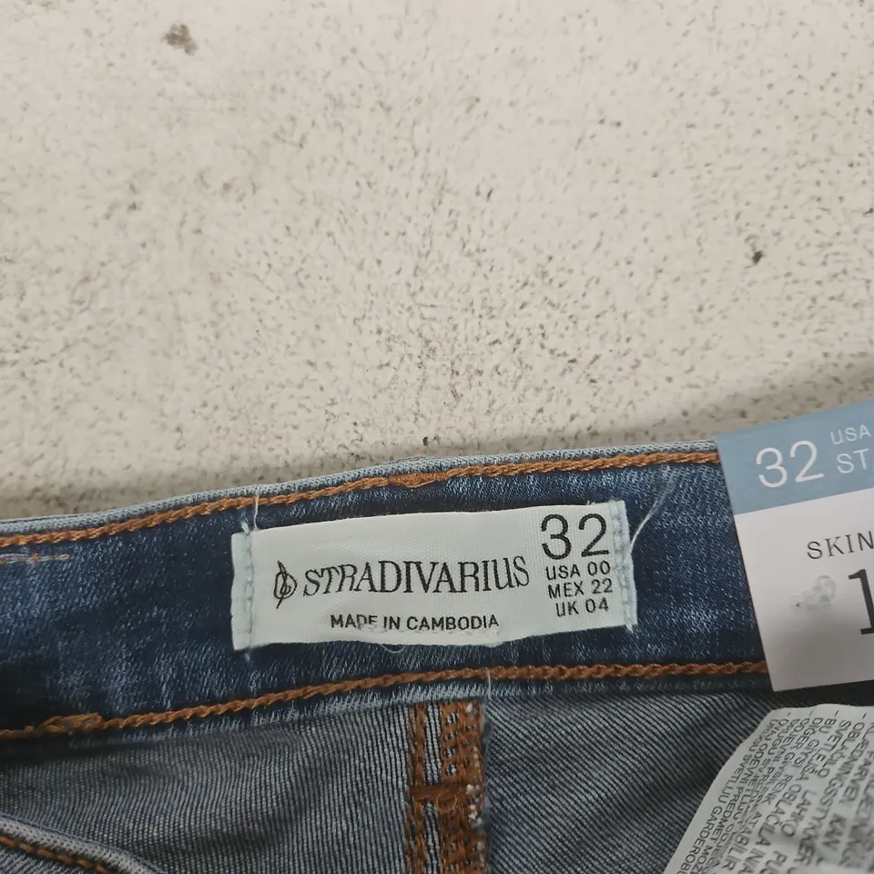 STRADIVARIUS SKINNY LOW WAIST JEANS, UK 4, WAIST 32