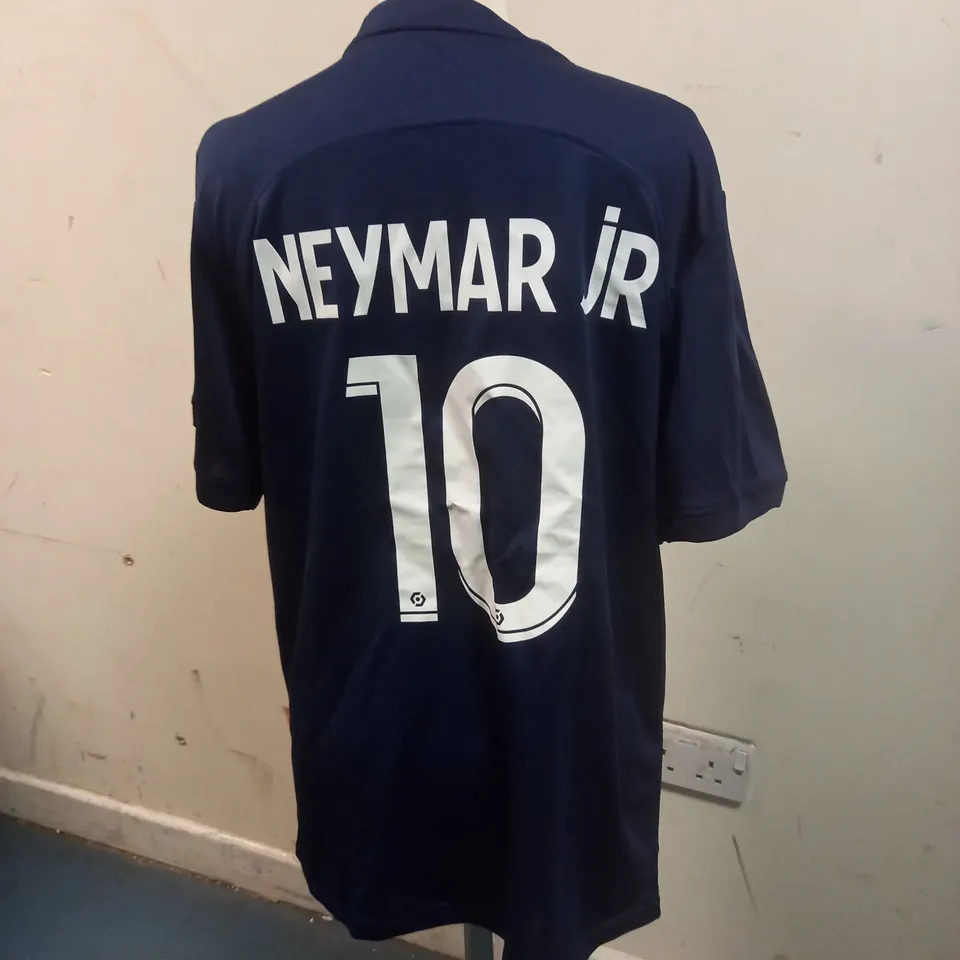 PARIS SAINT GERMAIN 22/23 AWAY FOOTBALL JERSEY, MENS MEDIUM