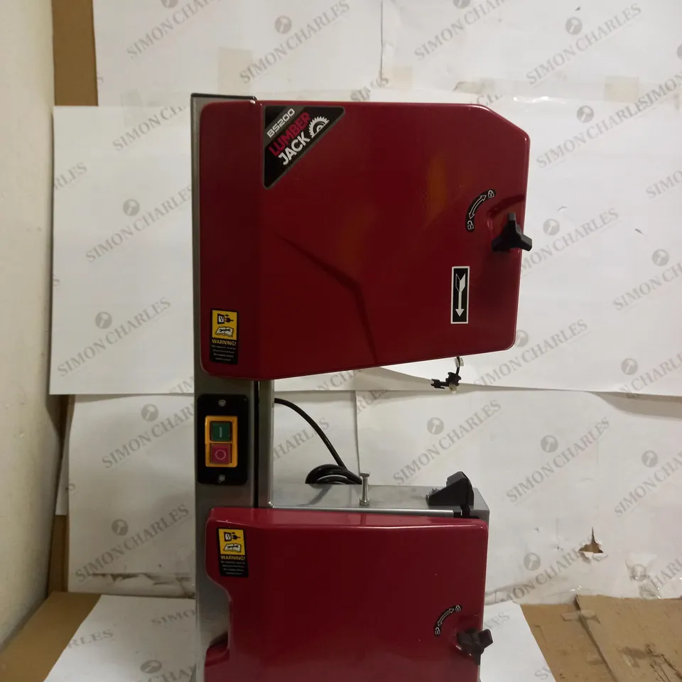 LUMBERJACK BS200 8" BENCHTOP HOBBY BANDSAW