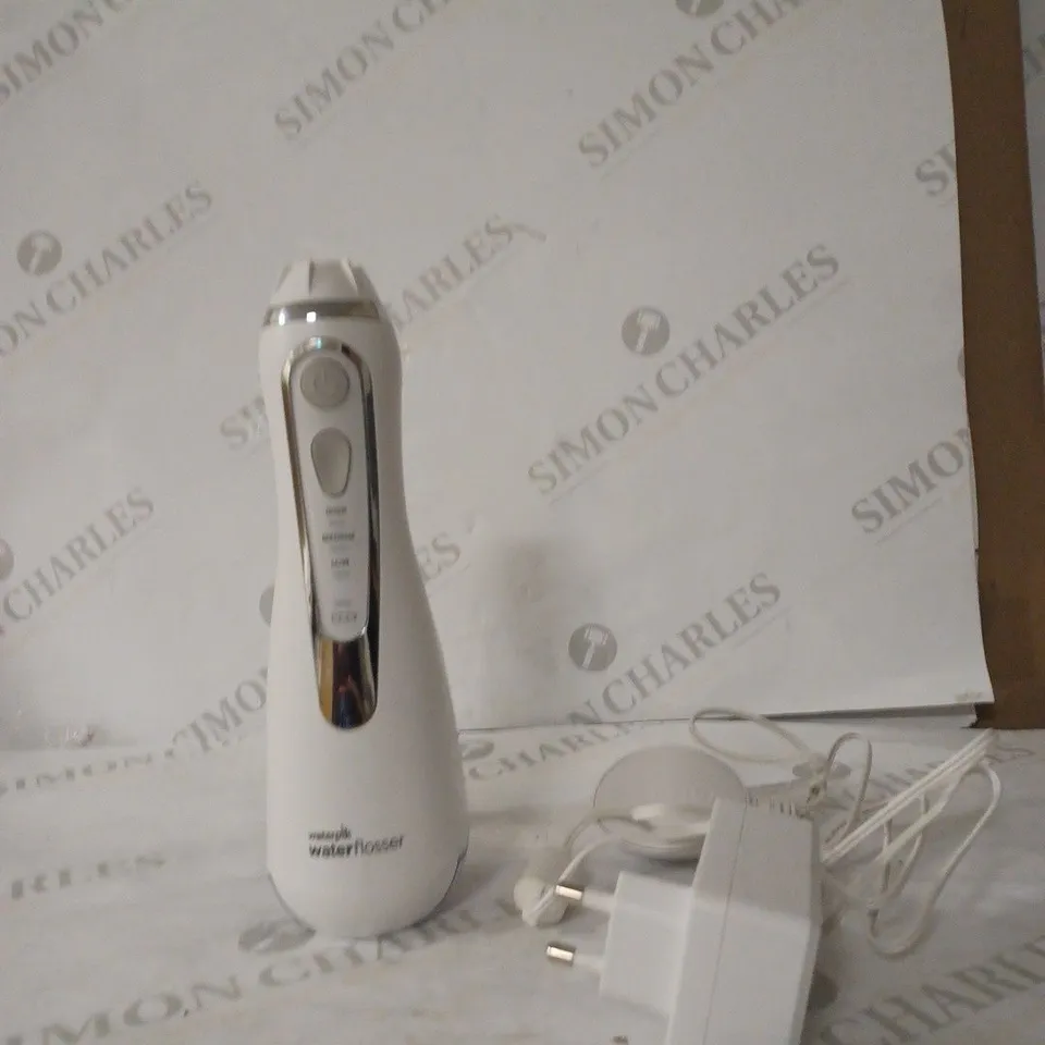 WATERPIK CORDLESS ADVANCED WATER FLOSSER