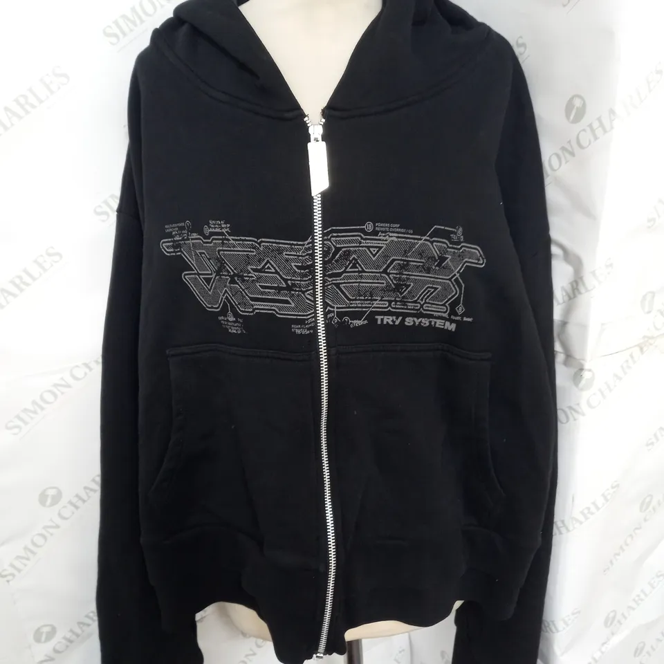 TRENDT VISION ZIP UP PRINTED HOODIE IN BLACK SIZE M