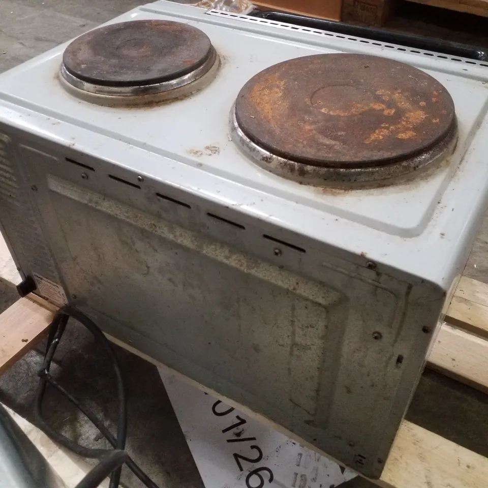 MORPHY RICHARDS MINI OVEN WITH HOB