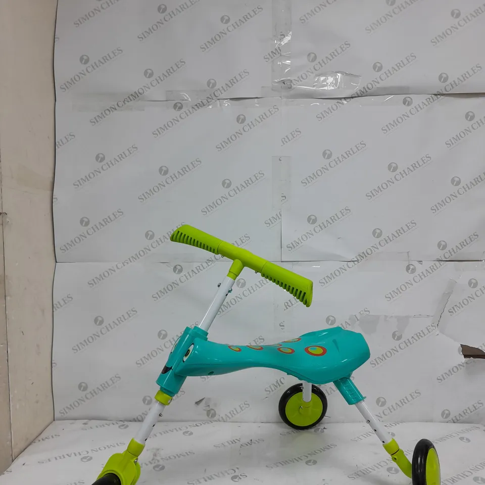 BOXED SPLODGE SCUTTLE BUGXL KIDS SCOOTER RRP £36.99